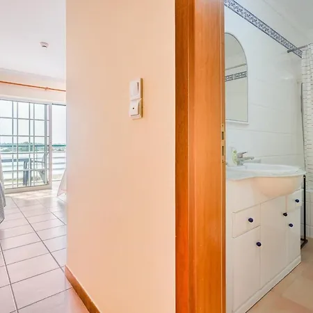 Duplex Flat - 2 Ensuite Bedrooms 5 Mins From Apartment Portimao