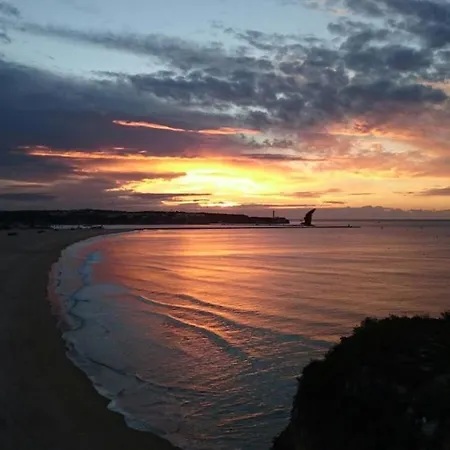 Duplex Flat - 2 Ensuite Bedrooms 5 Mins From Apartment Portimao