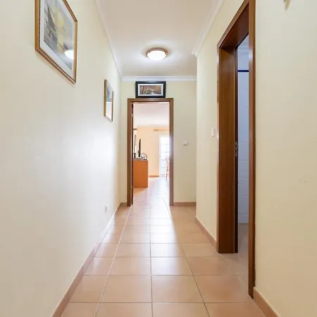 Duplex Flat - 2 Ensuite Bedrooms 5 Mins From * Portimao