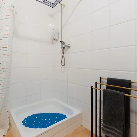 Duplex Flat - 2 Ensuite Bedrooms 5 Mins From Apartment Portimao