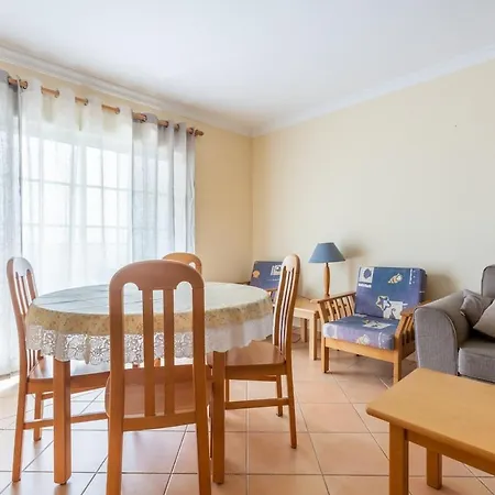 Duplex Flat - 2 Ensuite Bedrooms 5 Mins From Portimao