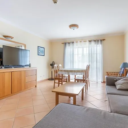 Apartment Duplex Flat - 2 Ensuite Bedrooms 5 Mins From