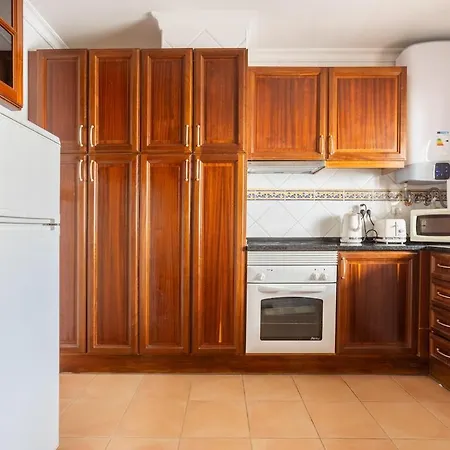Duplex Flat - 2 Ensuite Bedrooms 5 Mins From Portimão